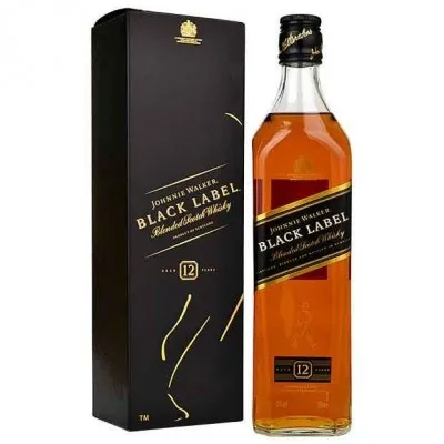 ג'וני ווקר | 700 מ''ל בלאק לייבל